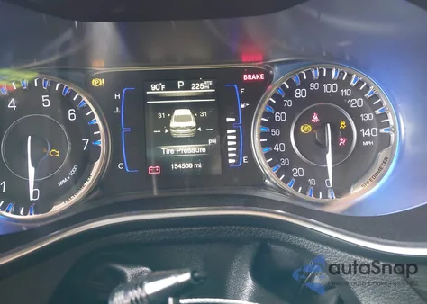 2016 Chrysler 200 Limited z USA, uszkodzony, nr VIN 1C3CCCAB0GN163884